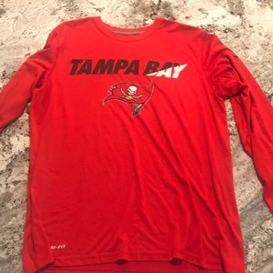 Bucs long sleeve shirt